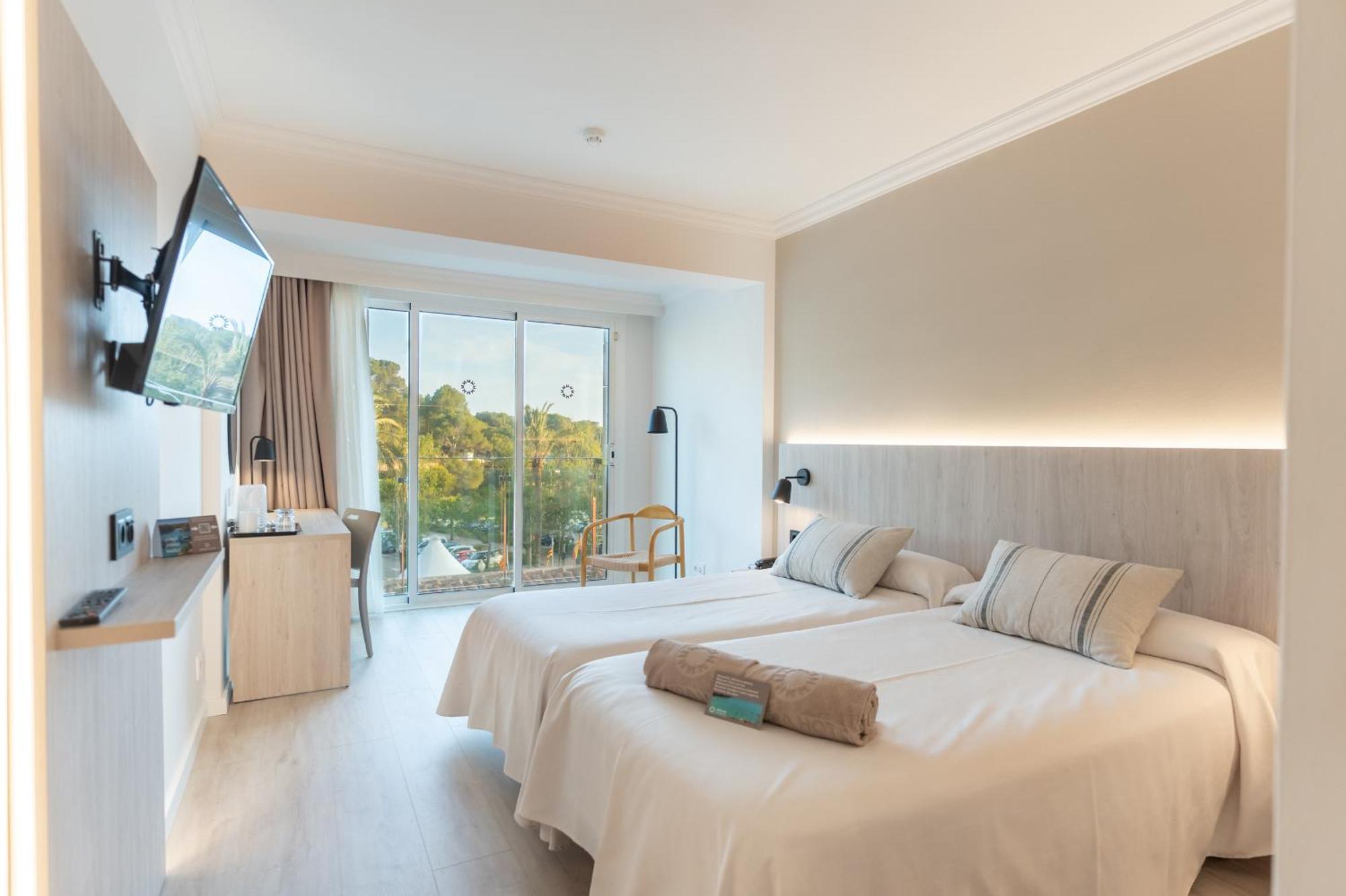 Minura Cala Galdana & Apartamentos D'Aljandar Buitenkant foto