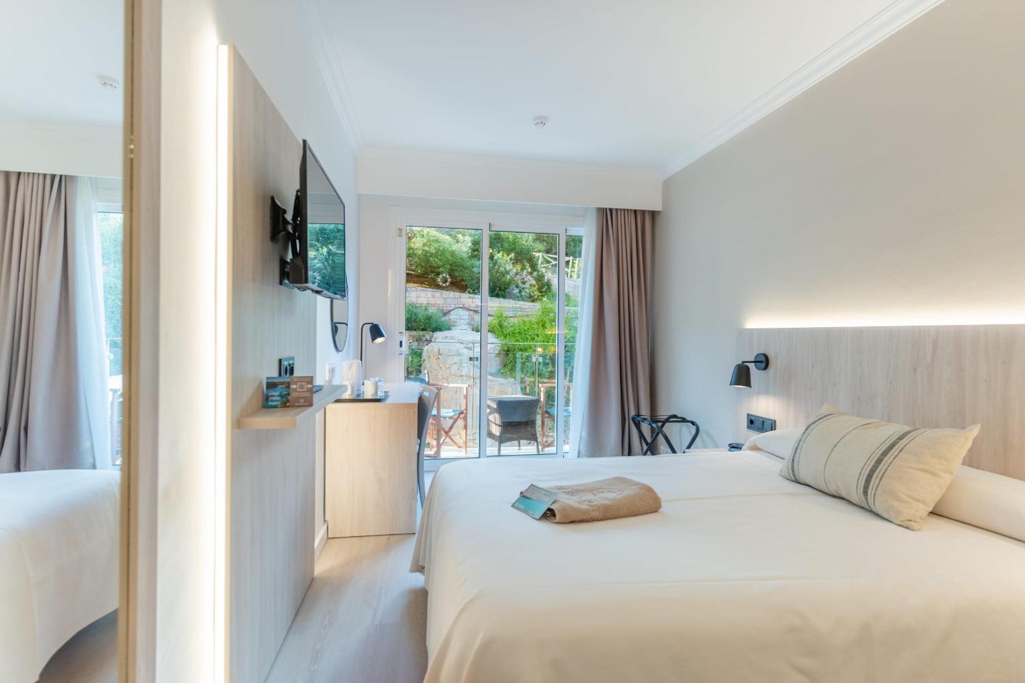 Minura Cala Galdana & Apartamentos D'Aljandar Buitenkant foto