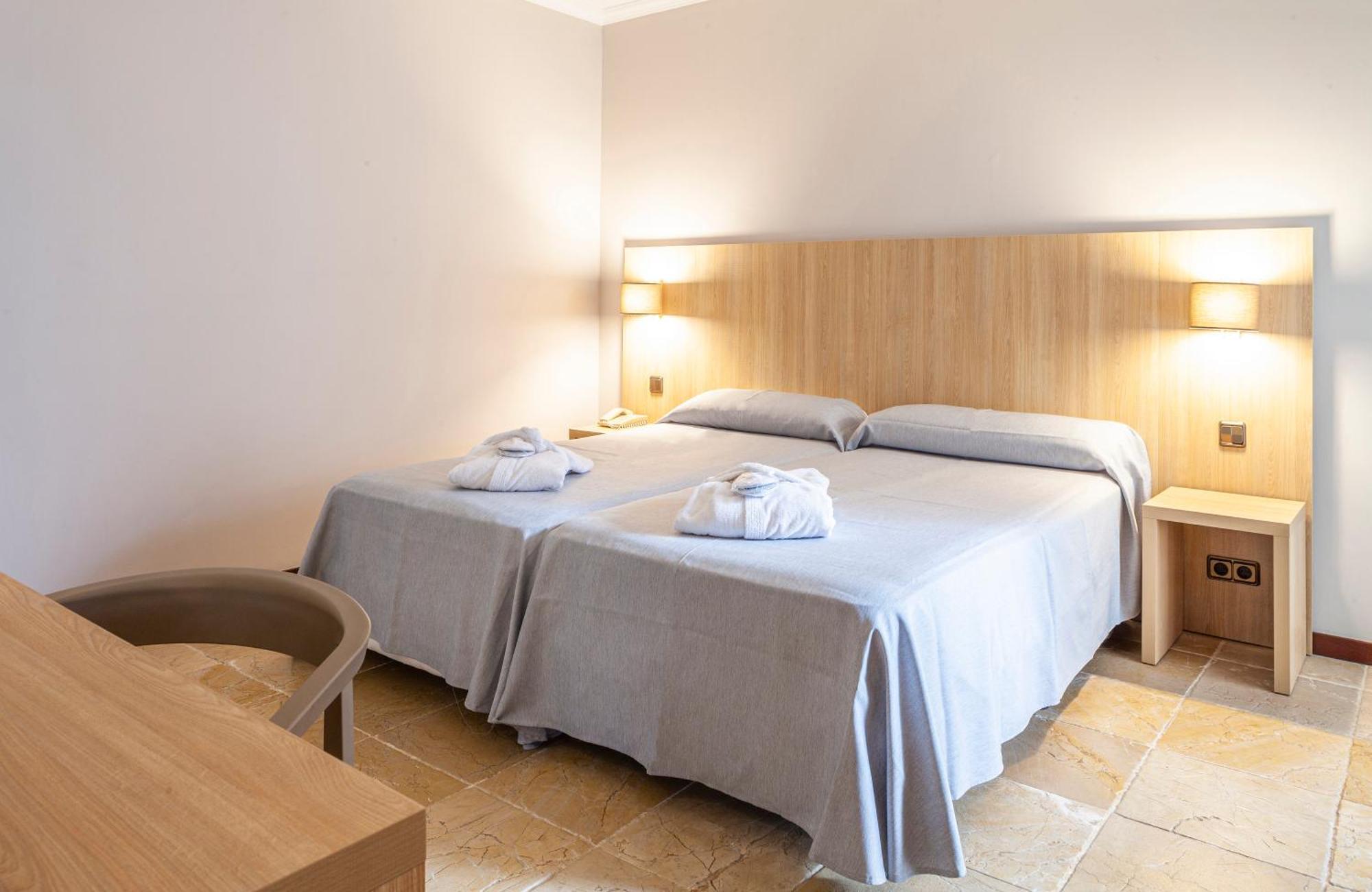Minura Cala Galdana & Apartamentos D'Aljandar Buitenkant foto