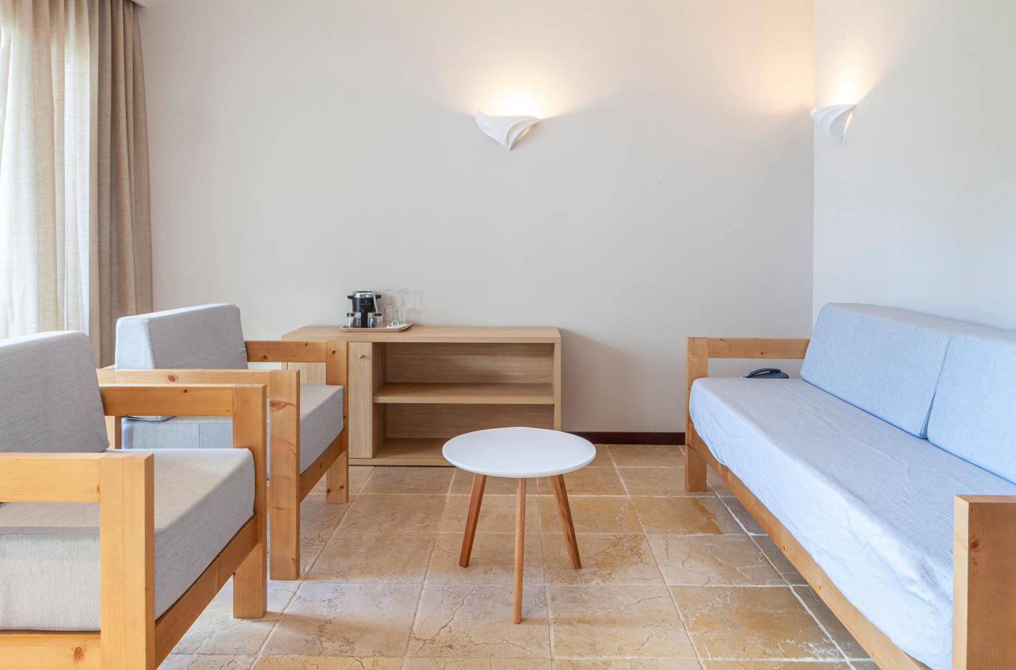 Minura Cala Galdana & Apartamentos D'Aljandar Buitenkant foto