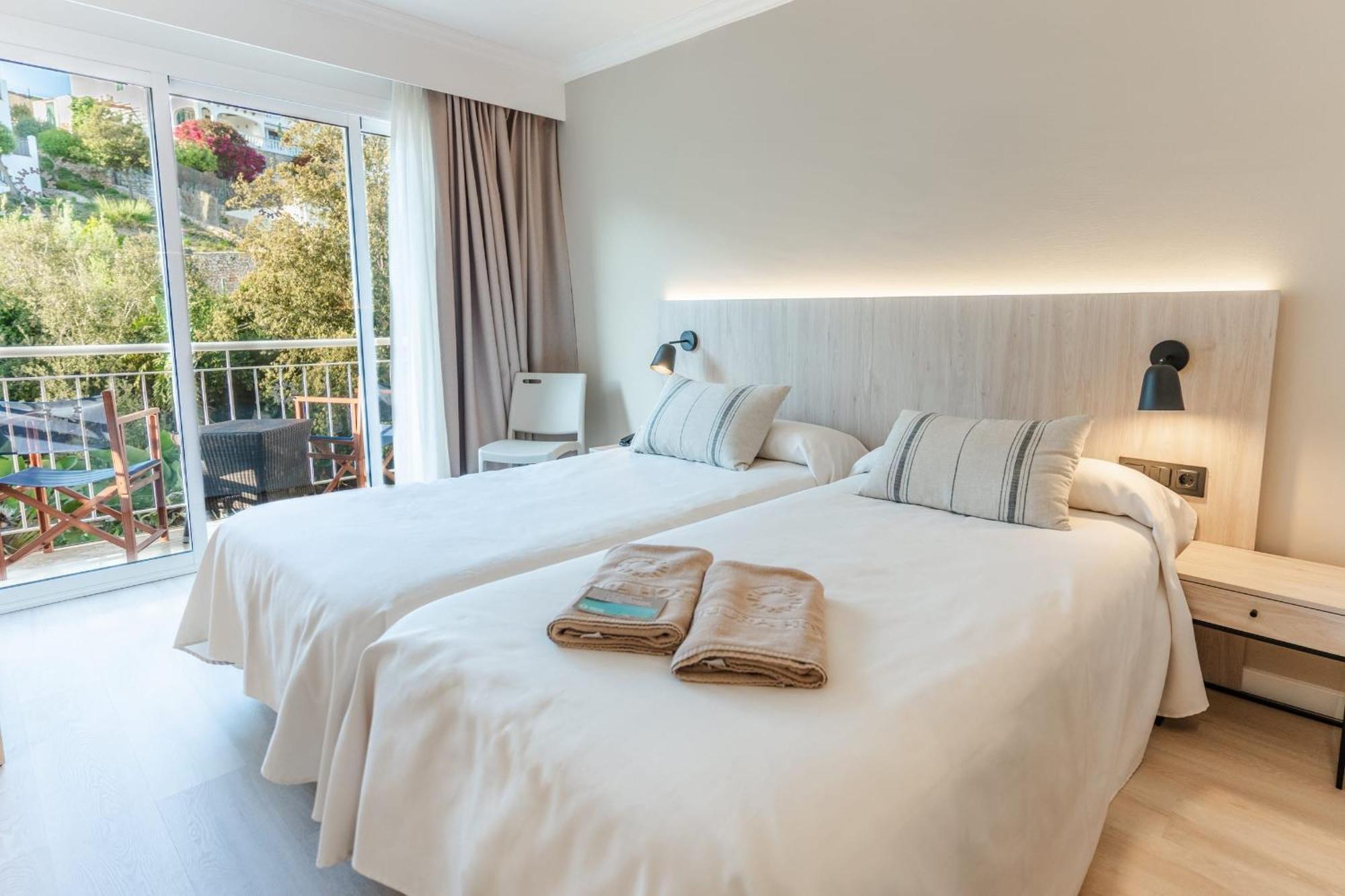 Minura Cala Galdana & Apartamentos D'Aljandar Buitenkant foto