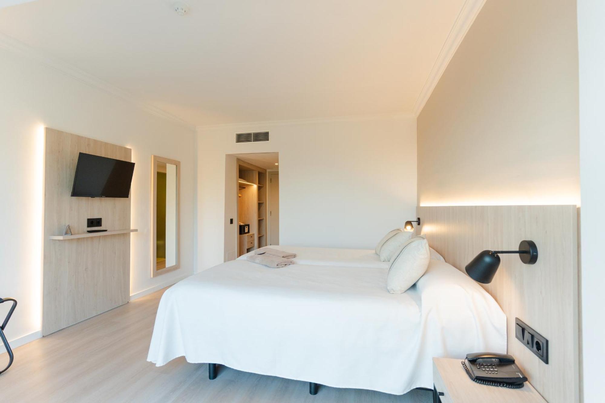Minura Cala Galdana & Apartamentos D'Aljandar Buitenkant foto